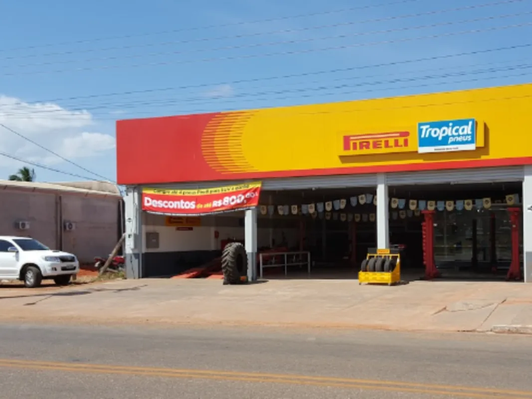Fachada da loja Rondo Truck Tropical Pneus em Rondonópolis